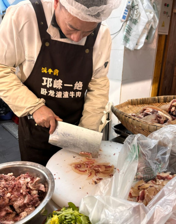 �Ի�����ţ�ⴴʼ�˶��˿ƣ�ţ��Ļ��ȣ��ǿ��Ա���Ԥ����������