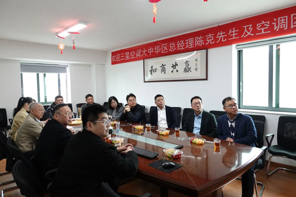 ��������յ�����Ų��֣�ǿ�������ŵ���ս�Ժ����¶���