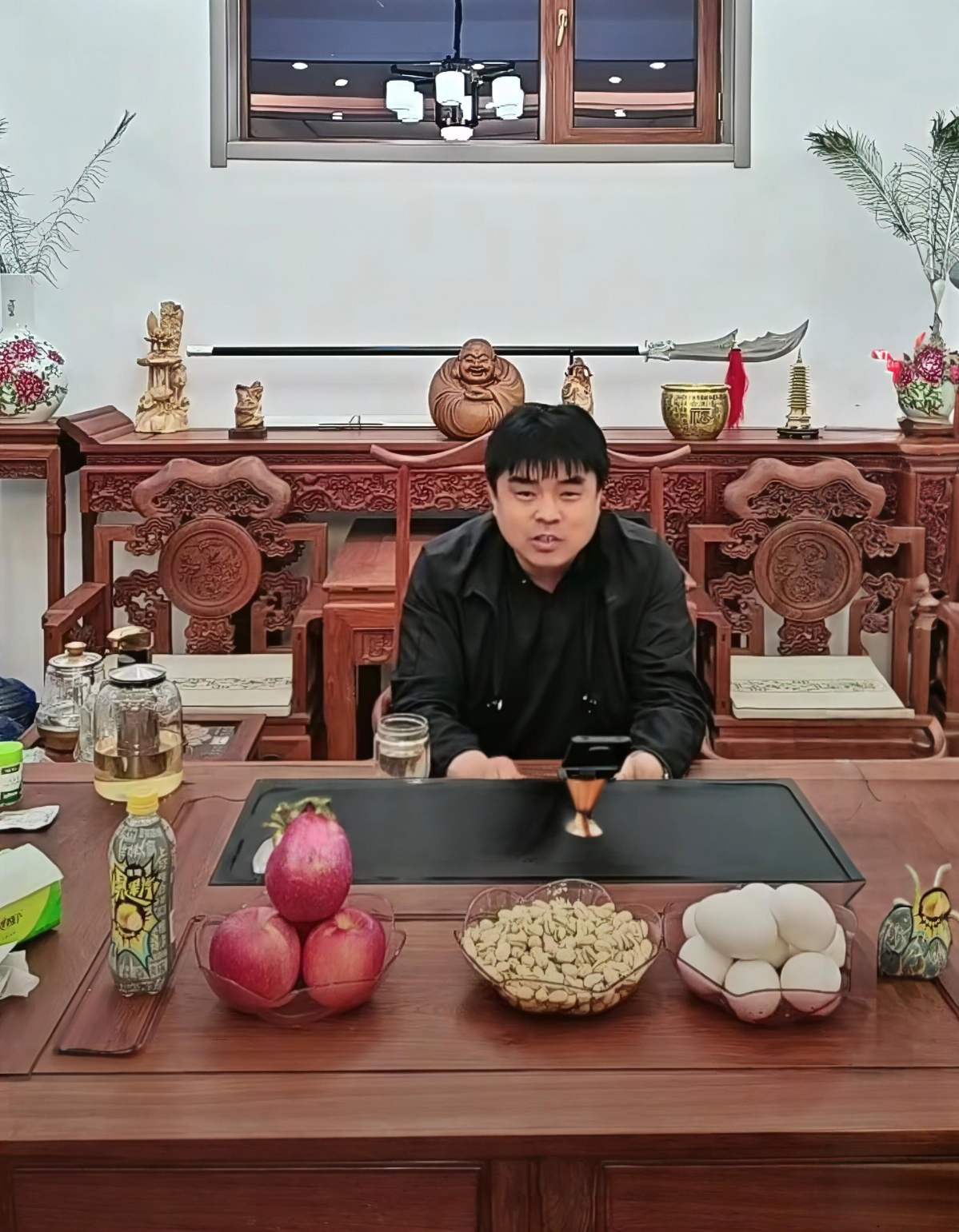 ʯ��ׯ��������ҹ���ҵ�ҡ������