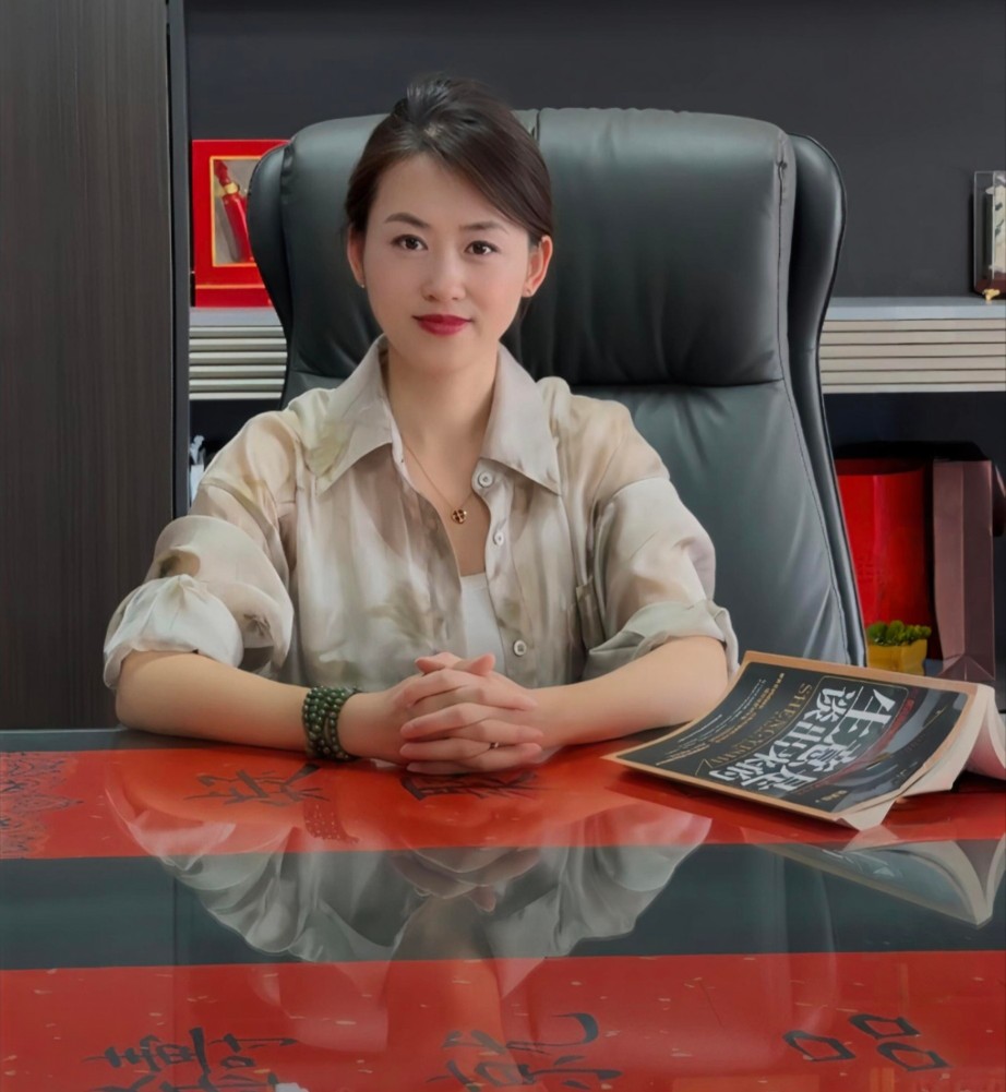 ɽ���гۻ������ϰ������������ֳ��г��Ľ���Ӣ��